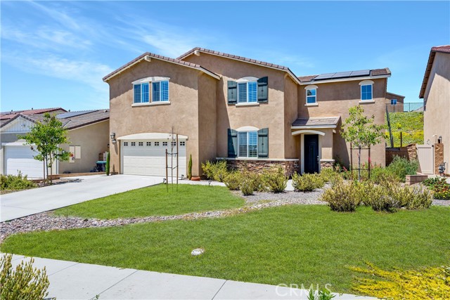 Detail Gallery Image 4 of 36 For 33116 Table Rock Dr, Winchester,  CA 92596 - 5 Beds | 3 Baths
