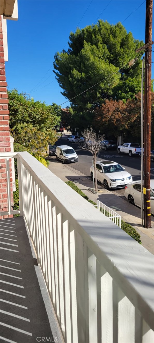 Detail Gallery Image 28 of 29 For 5135 Zelzah #101,  Encino,  CA 91316 - 2 Beds | 2 Baths