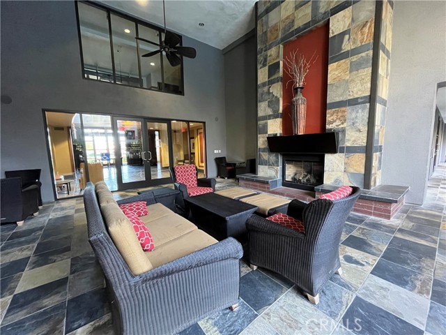 Detail Gallery Image 25 of 27 For 1801 E Katella #2029,  Anaheim,  CA 92805 - 1 Beds | 1 Baths