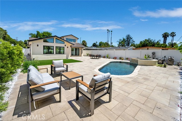 4 Bed Home for Sale in Sherman Oaks, California