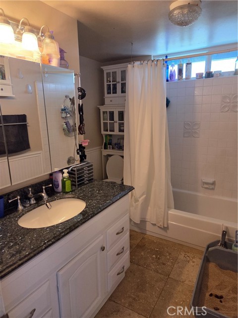 Detail Gallery Image 22 of 31 For 17352 Rob Roy Cir, Huntington Beach,  CA 92647 - 5 Beds | 3 Baths