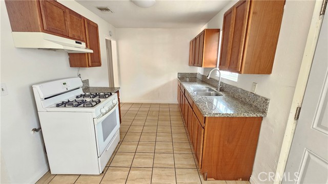 Image 3 for 1319 Colorado Ave, San Bernardino, CA 92411