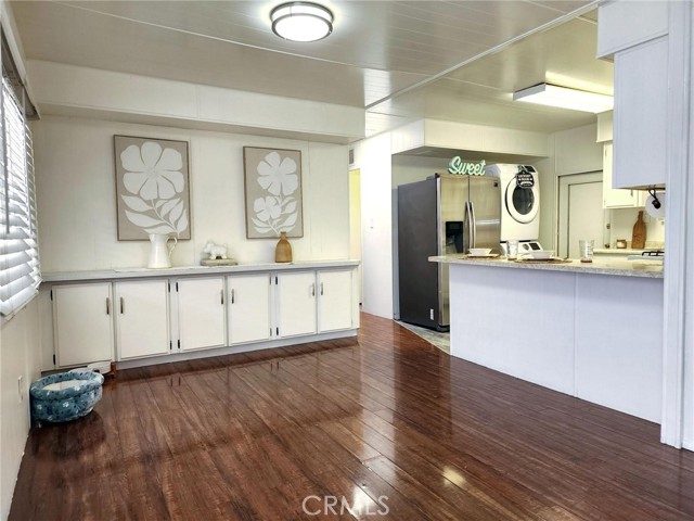 Detail Gallery Image 9 of 14 For 17705 S Western Ave #85,  Gardena,  CA 90248 - 4 Beds | 2 Baths