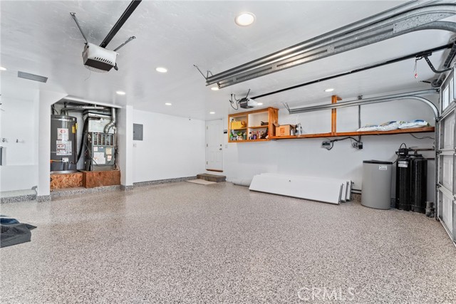 12172 Woodlawn Avenue, North Tustin CA: https://media.crmls.org/medias/c7fb31e0-3efa-4e73-9e7a-fbd4537ee457.jpg