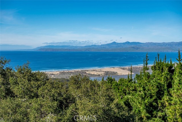 Detail Gallery Image 29 of 73 For 2813 Alamo Drive, Los Osos,  CA 93402 - 5 Beds | 5/1 Baths