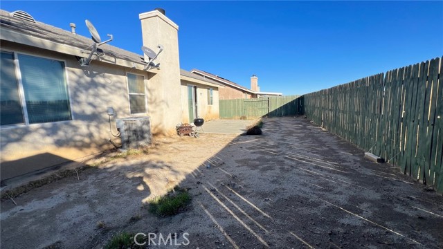 Detail Gallery Image 15 of 16 For 3536 Mount Lassen, Rosamond,  CA 93560 - 4 Beds | 2 Baths