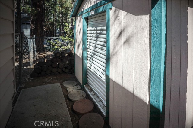 Detail Gallery Image 34 of 34 For 41490 Comstock Ln, Big Bear Lake,  CA 92315 - 3 Beds | 2 Baths