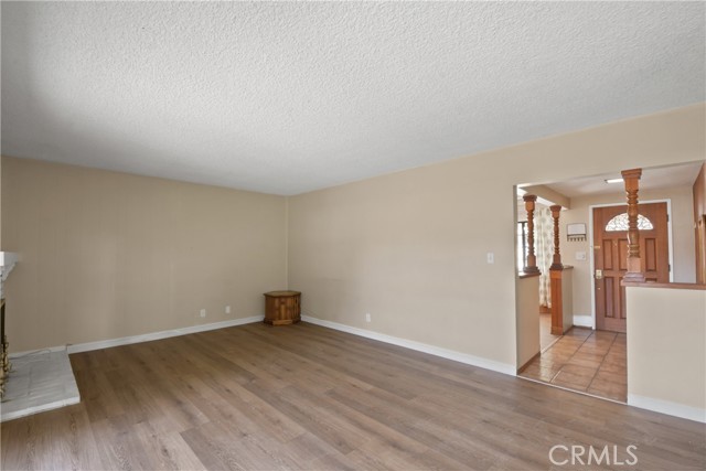 Detail Gallery Image 4 of 16 For 657 S Evanwood Ave, West Covina,  CA 91790 - 3 Beds | 2 Baths