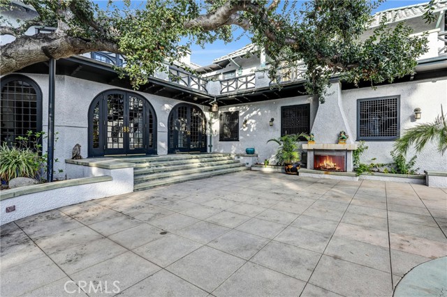 1215 Wentworth, Pasadena CA: https://media.crmls.org/medias/c7fe361c-9a3d-4c8e-b30c-06f4b09ce58a.jpg