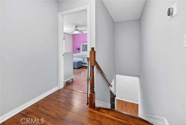 Detail Gallery Image 26 of 31 For 7046 De Celis Pl #7,  Lake Balboa,  CA 91406 - 2 Beds | 2/1 Baths