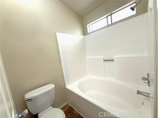 Detail Gallery Image 18 of 24 For 25077 Morning Dove Way, Moreno Valley,  CA 92551 - 4 Beds | 2/1 Baths