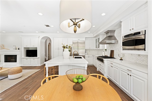 Detail Gallery Image 23 of 60 For 54 Valley Terrace, Irvine,  CA 92603 - 5 Beds | 4/1 Baths