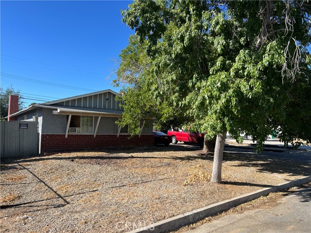 Detail Gallery Image 1 of 2 For 1144 E Avenue R6, Palmdale,  CA 93550 - 3 Beds | 2 Baths