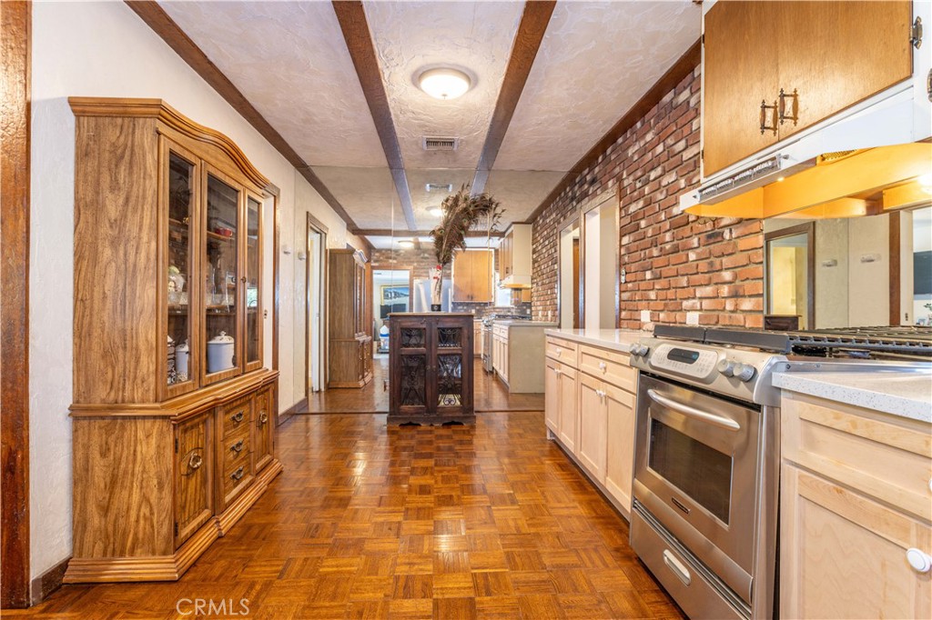 MLS #SR25174542 image #9