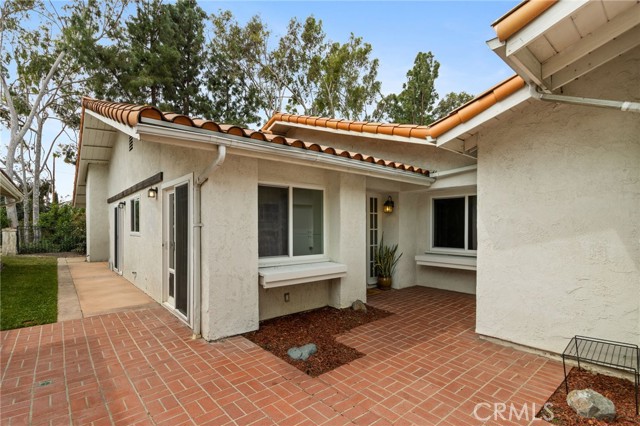 Detail Gallery Image 5 of 38 For 25011 Sunset, Laguna Hills,  CA 92653 - 2 Beds | 2 Baths
