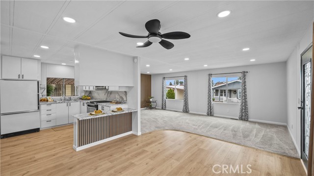 Detail Gallery Image 11 of 59 For 1400 13th St #206,  Upland,  CA 91786 - 2 Beds | 2 Baths