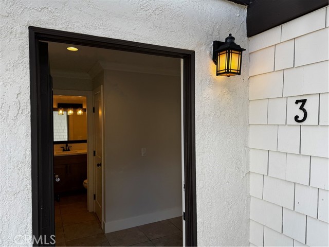 Detail Gallery Image 2 of 23 For 16582 Jib Cir #3,  Huntington Beach,  CA 92649 - 2 Beds | 2/1 Baths