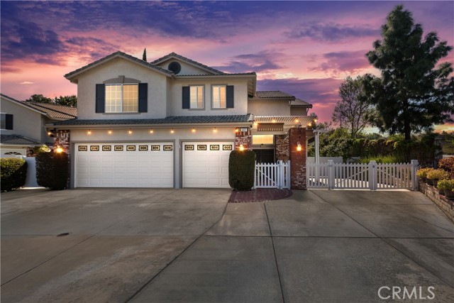 Detail Gallery Image 1 of 59 For 5412 Deveron Ct, Riverside,  CA 92507 - 5 Beds | 3 Baths