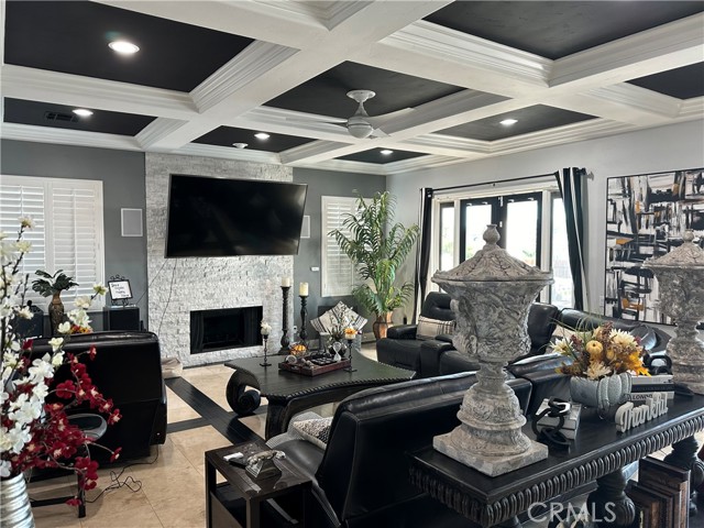 Detail Gallery Image 20 of 31 For 29061 Lupin Pl, Canyon Lake,  CA 92587 - 5 Beds | 3/1 Baths