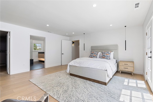 Detail Gallery Image 23 of 35 For 20225 Allentown Dr, Woodland Hills,  CA 91364 - 5 Beds | 4/2 Baths