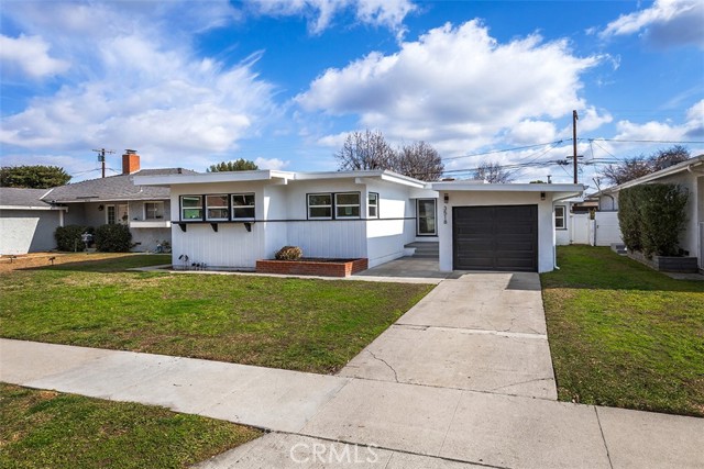 3518 Faust AVE