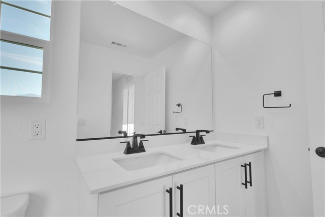 Detail Gallery Image 30 of 44 For 23798 Solaris Ct, Corona,  CA 92883 - 4 Beds | 3 Baths