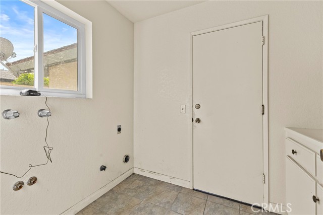 Detail Gallery Image 32 of 42 For 327 Fargo, San Dimas,  CA 91773 - 4 Beds | 3 Baths