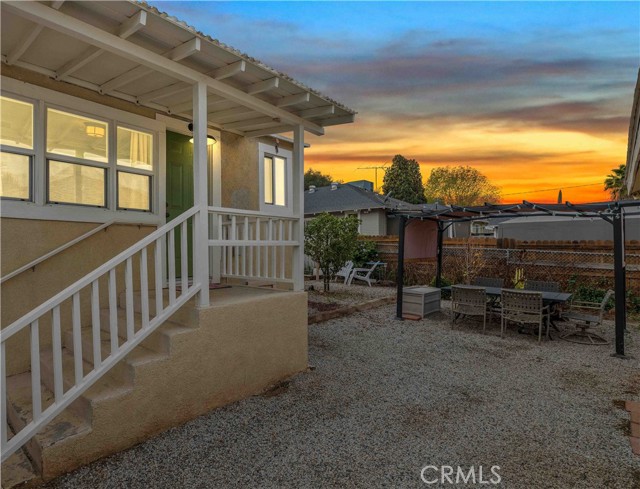 Image 2 for 301 W Kendall St, Corona, CA 92882