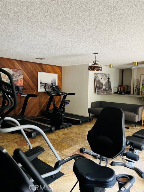 Detail Gallery Image 7 of 15 For 525 S Ardmore Ave #237,  Los Angeles,  CA 90020 - 0 Beds | 1 Baths