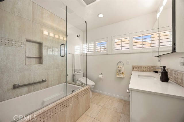 1016 N Highland Avenue, Fullerton CA: https://media.crmls.org/medias/c805f93d-fa3e-44a4-88e4-5f6baaedb90a.jpg