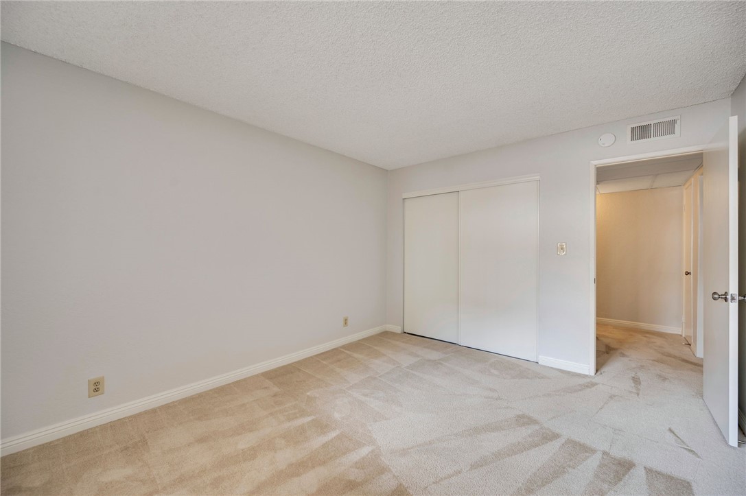 Detail Gallery Image 8 of 22 For 2444 E Del Mar Bld #203,  Pasadena,  CA 91107 - 2 Beds | 2 Baths