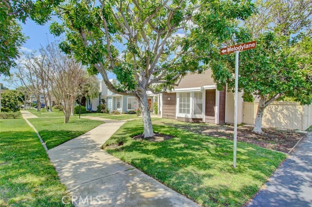 14 Melodylane, Irvine, CA 92614