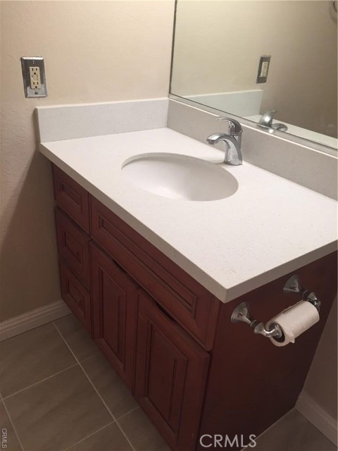 Detail Gallery Image 6 of 13 For 428 Golden Springs, Diamond Bar,  CA 91765 - 2 Beds | 3 Baths