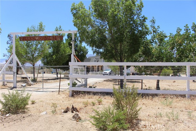 Detail Gallery Image 13 of 14 For 30875 Morningside St, Lucerne Valley,  CA 92356 - 3 Beds | 2 Baths