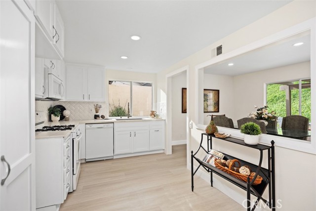 Detail Gallery Image 10 of 36 For 23581 Ribalta, Mission Viejo,  CA 92692 - 3 Beds | 2 Baths