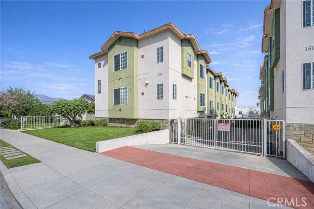 Detail Gallery Image 28 of 34 For 1506 Prospect #B,  San Gabriel,  CA 91776 - 3 Beds | 3 Baths