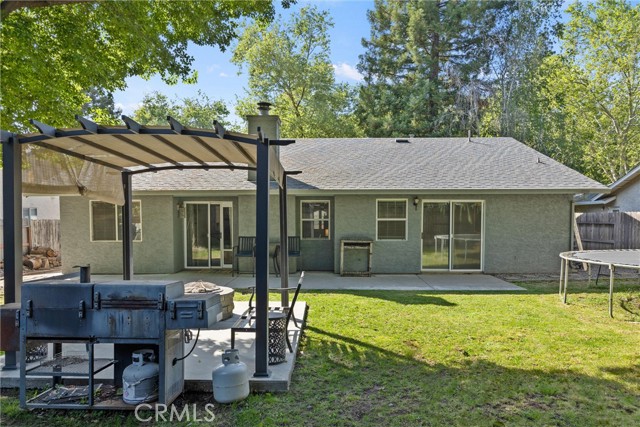 Detail Gallery Image 25 of 29 For 1580 La Linda Ln, Chico,  CA 95926 - 3 Beds | 2 Baths