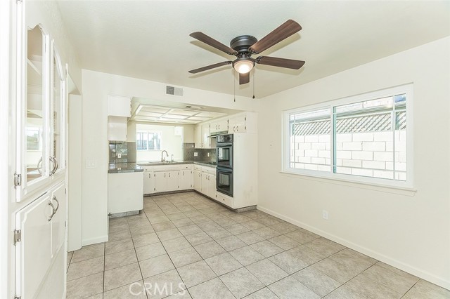 Image 12 of 55 For 5840 Illinois Avenue