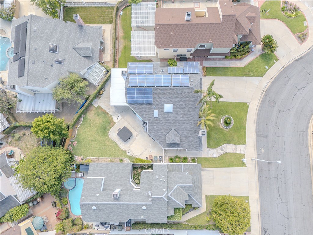 https://media.crmls.org/medias/c809938c-8478-4614-a029-1f5cbe9e33c7.jpg?preset=X-Large