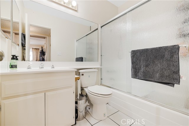 Detail Gallery Image 15 of 16 For 21901 Lassen St #94,  Chatsworth,  CA 91311 - 3 Beds | 2/1 Baths