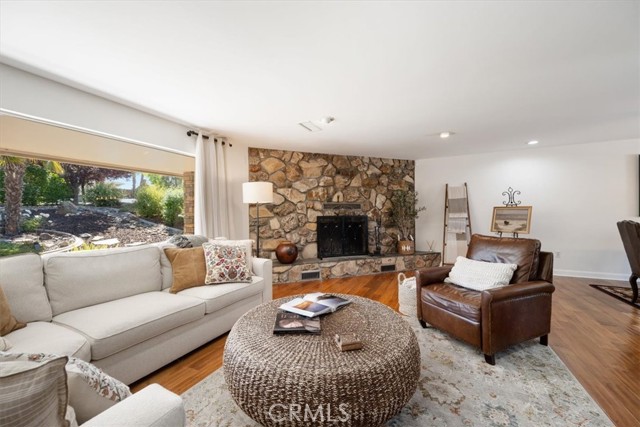 Detail Gallery Image 12 of 56 For 1040 Par Ave, Paso Robles,  CA 93446 - 3 Beds | 2/1 Baths