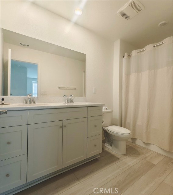 Detail Gallery Image 12 of 19 For 4205 E Carmel Privado, Ontario,  CA 91761 - 3 Beds | 2/1 Baths