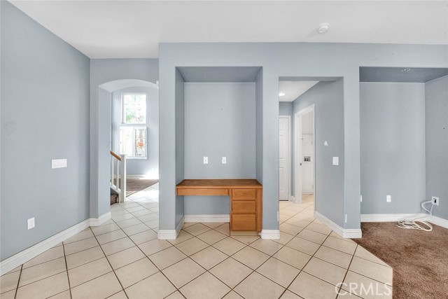 Detail Gallery Image 14 of 60 For 745 via Blairo, Corona,  CA 92879 - 4 Beds | 2/1 Baths