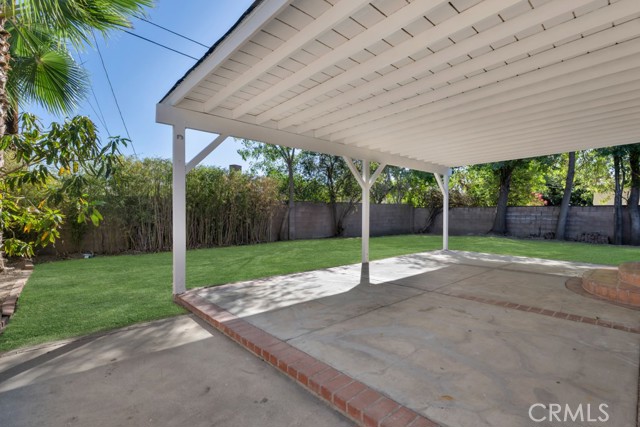 7708 Penfield photo 28