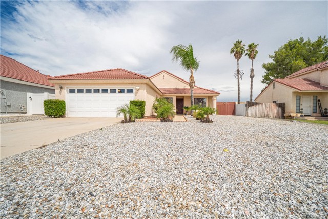Detail Gallery Image 6 of 28 For 23540 Swan St, Moreno Valley,  CA 92557 - 4 Beds | 2 Baths