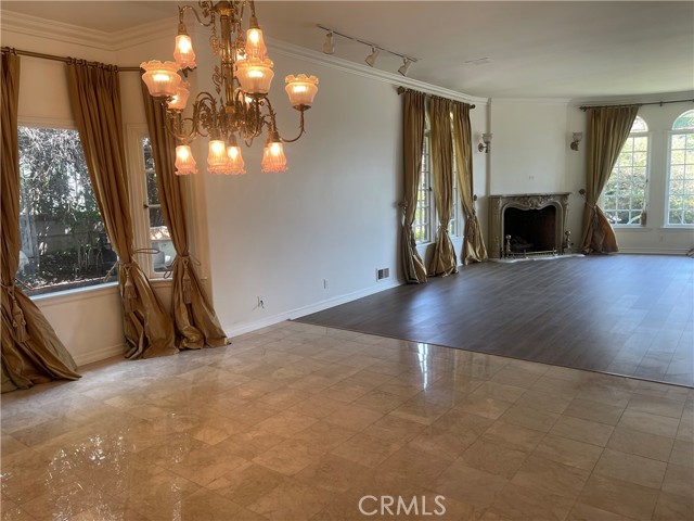 26421 Broken Bit Lane, Laguna Hills CA: https://media.crmls.org/medias/c80b1200-9c0d-4be4-989a-34bf2c8b797b.jpg