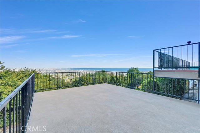 6309 Via Colinita, Rancho Palos Verdes CA: https://media.crmls.org/medias/c80c1129-6c74-4134-89f7-07a487f162fa.jpg