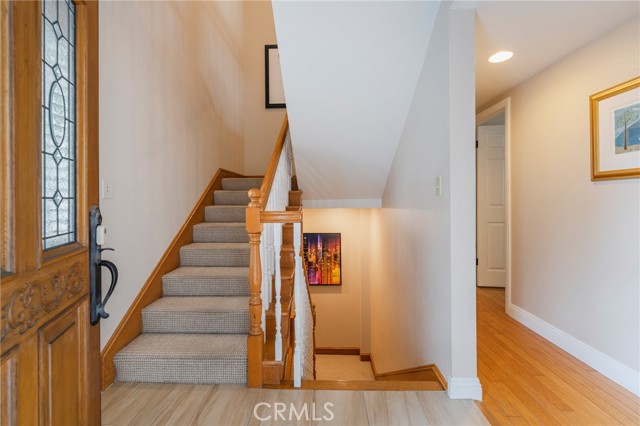Detail Gallery Image 7 of 43 For 622 N Guadalupe Ave #B,  Redondo Beach,  CA 90277 - 3 Beds | 2/1 Baths