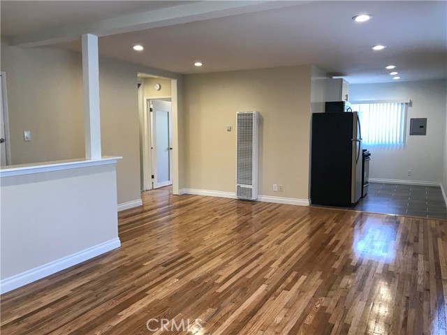 Detail Gallery Image 8 of 20 For 1024 Pico Bld, Santa Monica,  CA 90405 - – Beds | – Baths