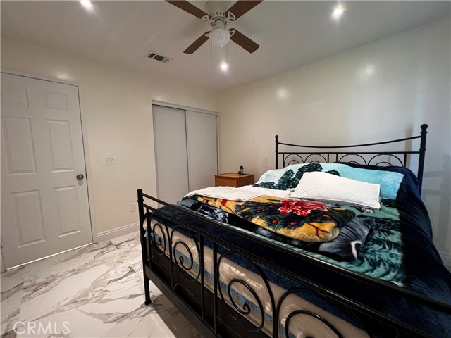 41060 158th E Street, Lake Los Angeles CA: https://media.crmls.org/medias/c8126a03-1297-414f-9149-570acb3c56e0.jpg